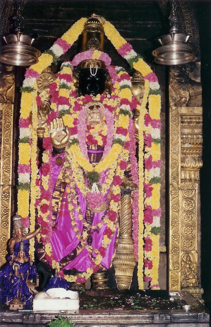 Kanchi Varadaraja Perumal Temple – Ancient Vishnu Temple in Kanchipuram